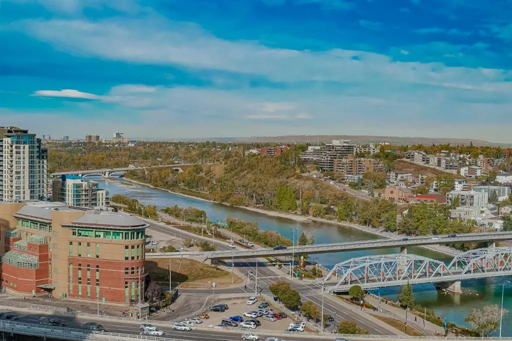 519 Riverfront Avenue SE, #1802