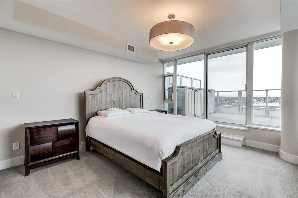 519 Riverfront Avenue SE, #1802
