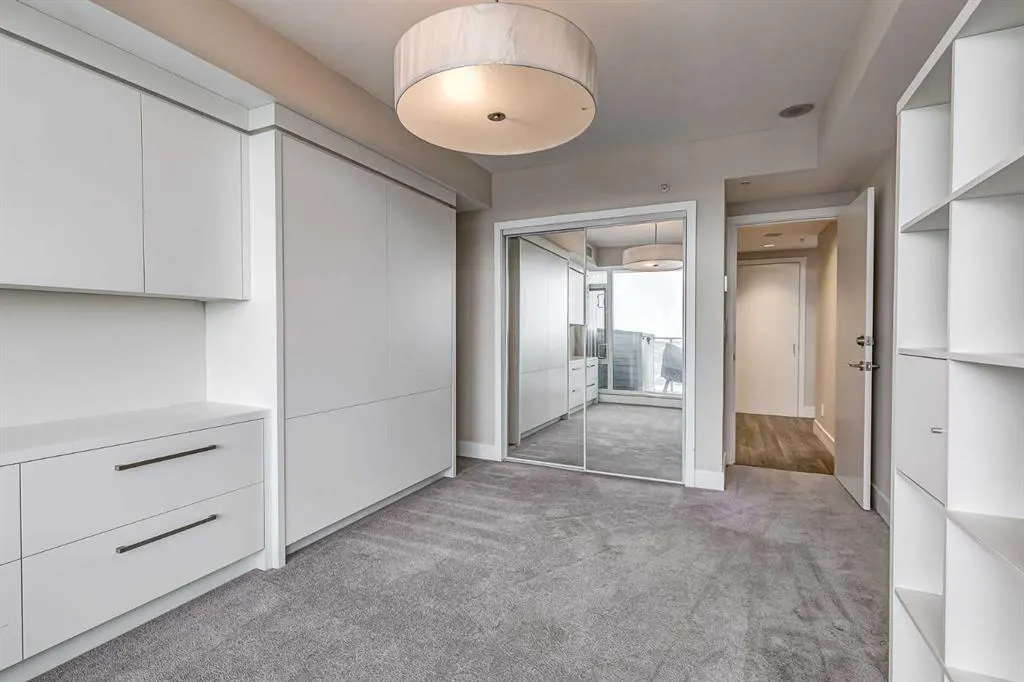 519 Riverfront Avenue SE, #1802