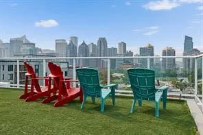1087 2 Avenue NW, #310