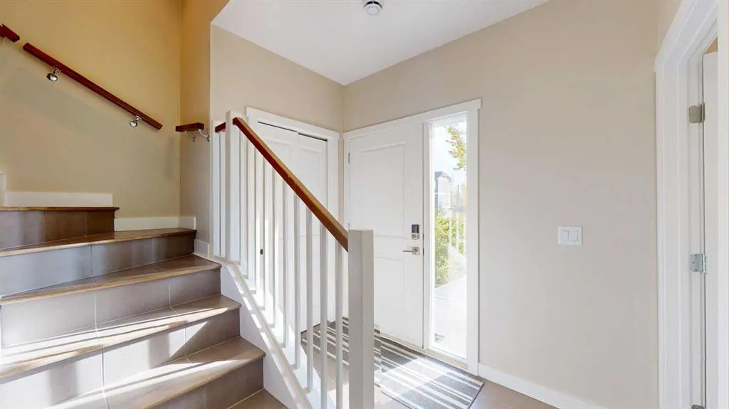 141 Fontaine Crescent, #16