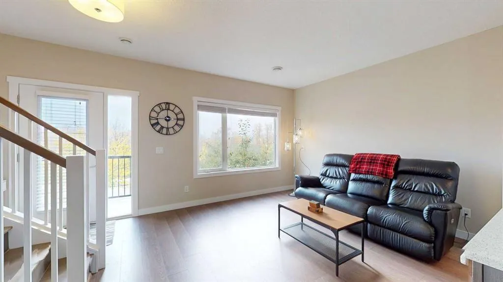 141 Fontaine Crescent, #16
