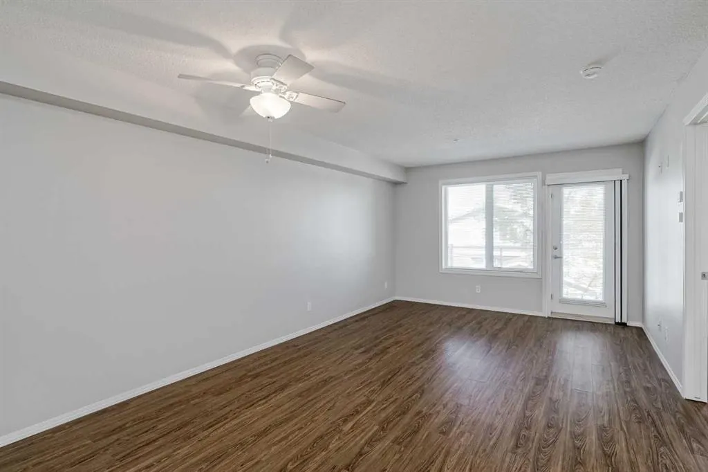 5200 44 Avenue NE, #2205