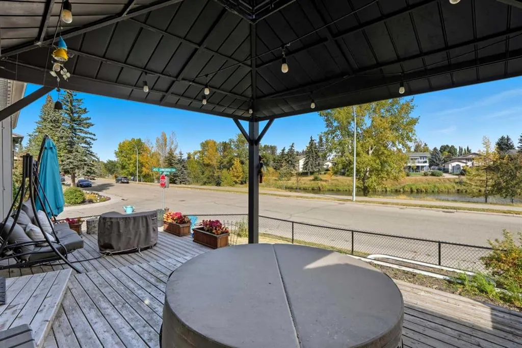 67 Summerwood Road SE