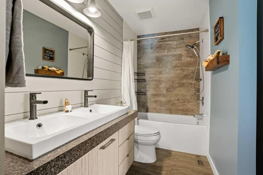 67 Summerwood Road SE