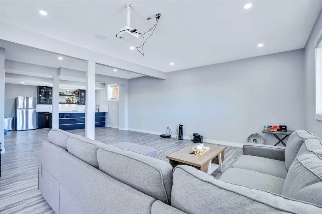 146 Sandpiper Park