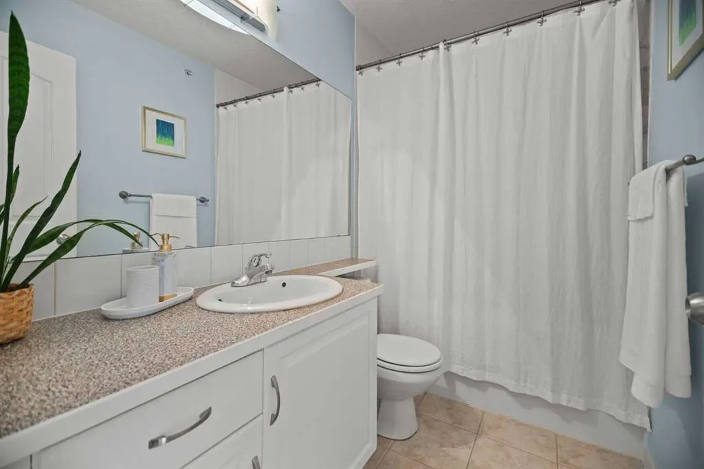 1608 12 Avenue SW, #304