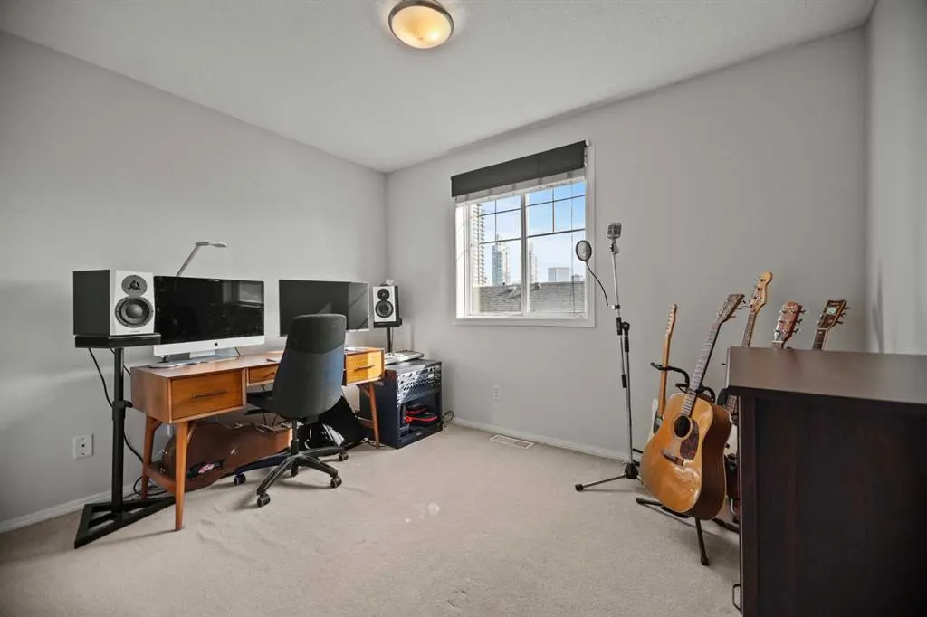1608 12 Avenue SW, #304