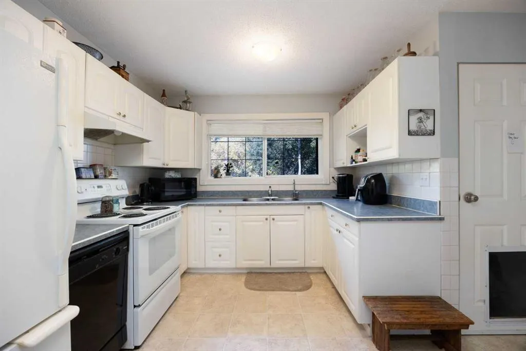 54 Birch Road