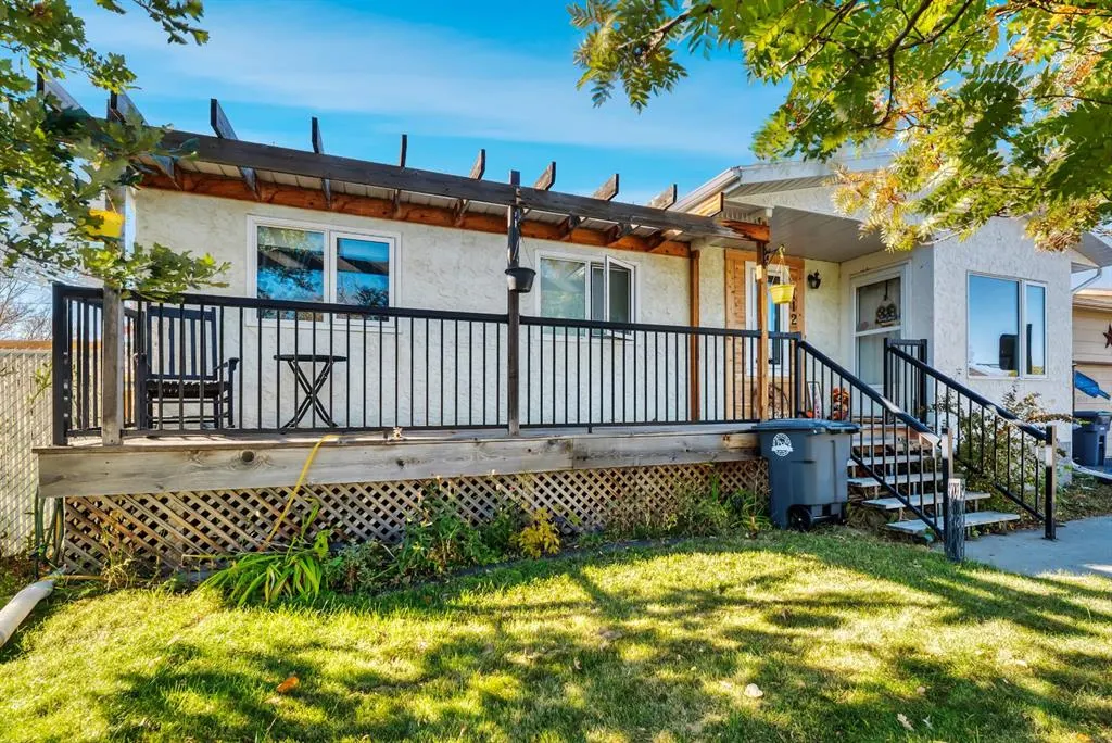 112 Young Crescent