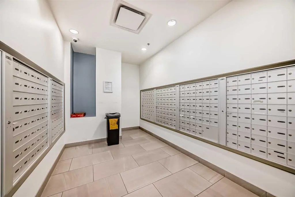 1320 1 Street SE, #1207