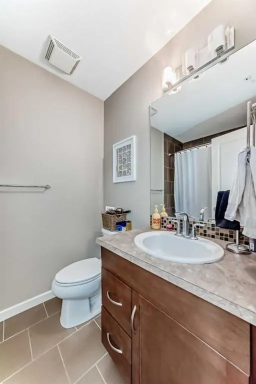 1320 1 Street SE, #1207
