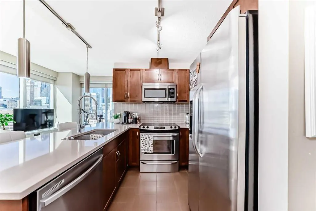 1320 1 Street SE, #1207