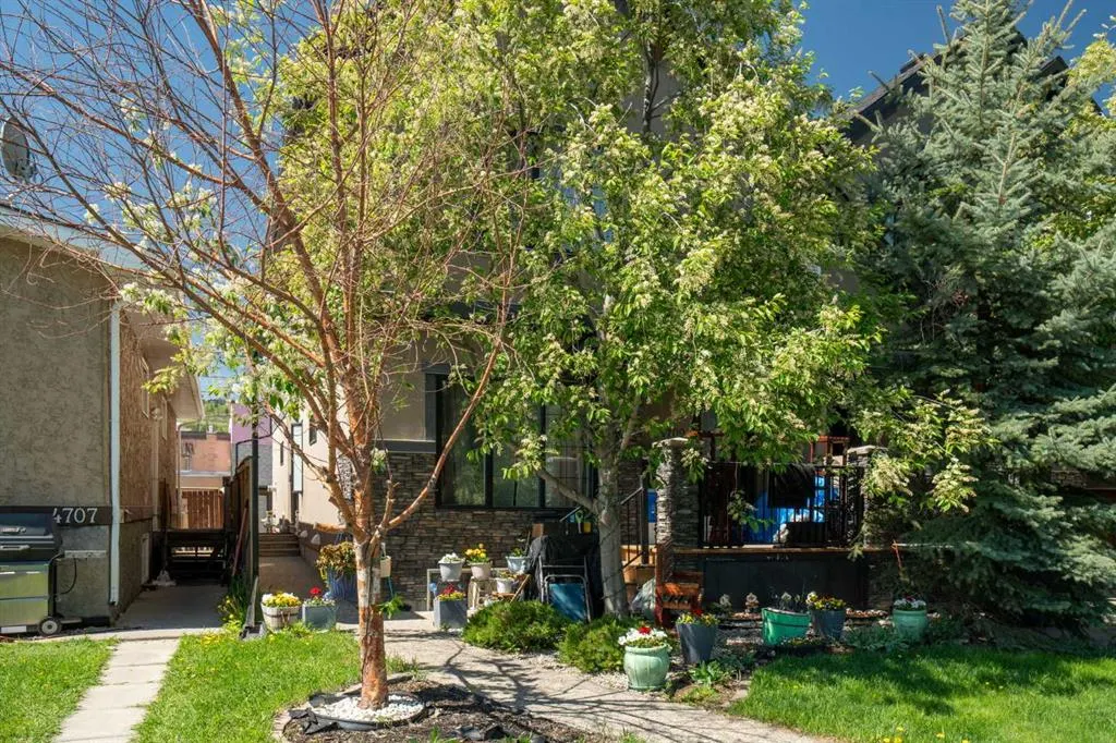 4709 17 Avenue NW, #2