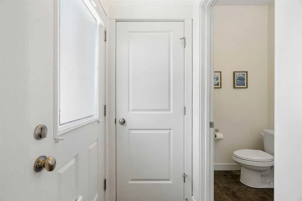 4709 17 Avenue NW, #2