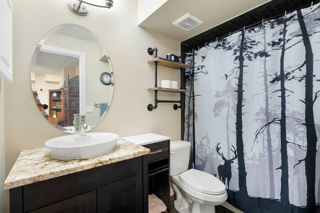 4709 17 Avenue NW, #2