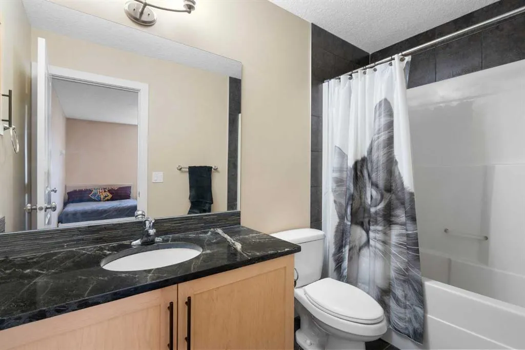 4709 17 Avenue NW, #2