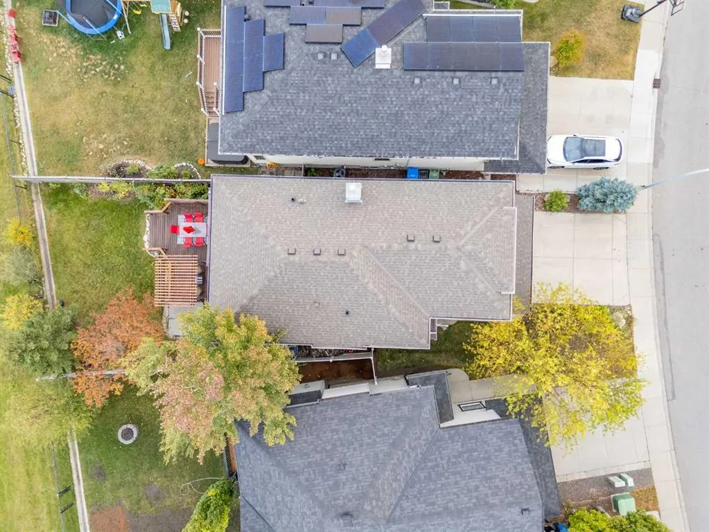 16 Tuscany Ravine Court NW