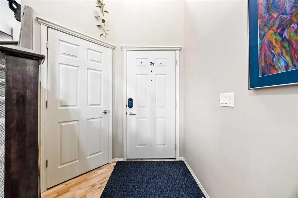 16 Tuscany Ravine Court NW