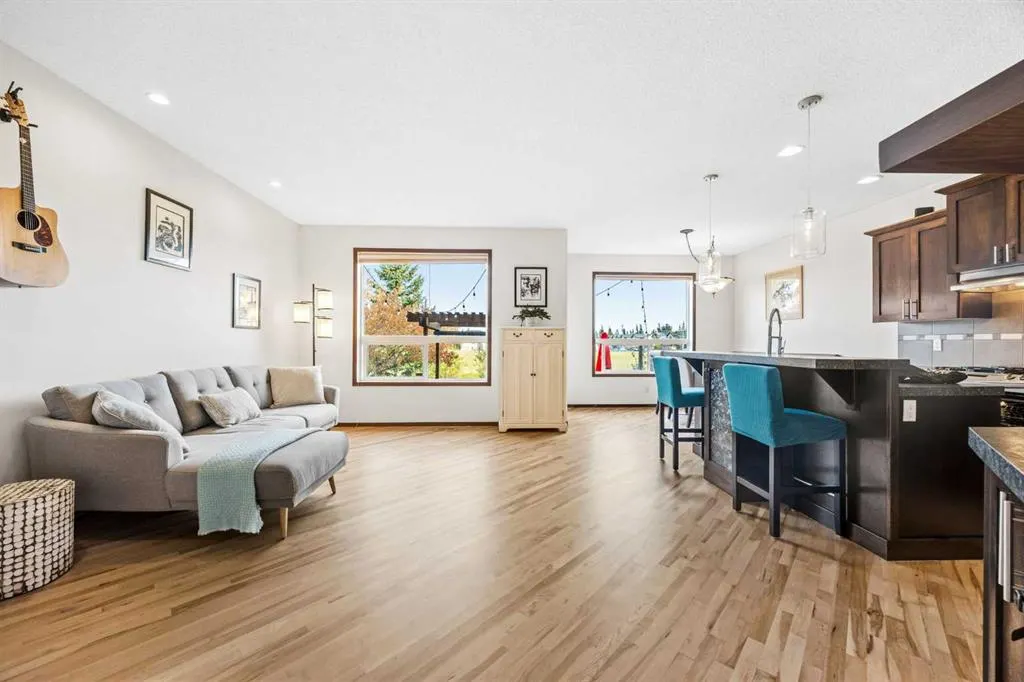 16 Tuscany Ravine Court NW