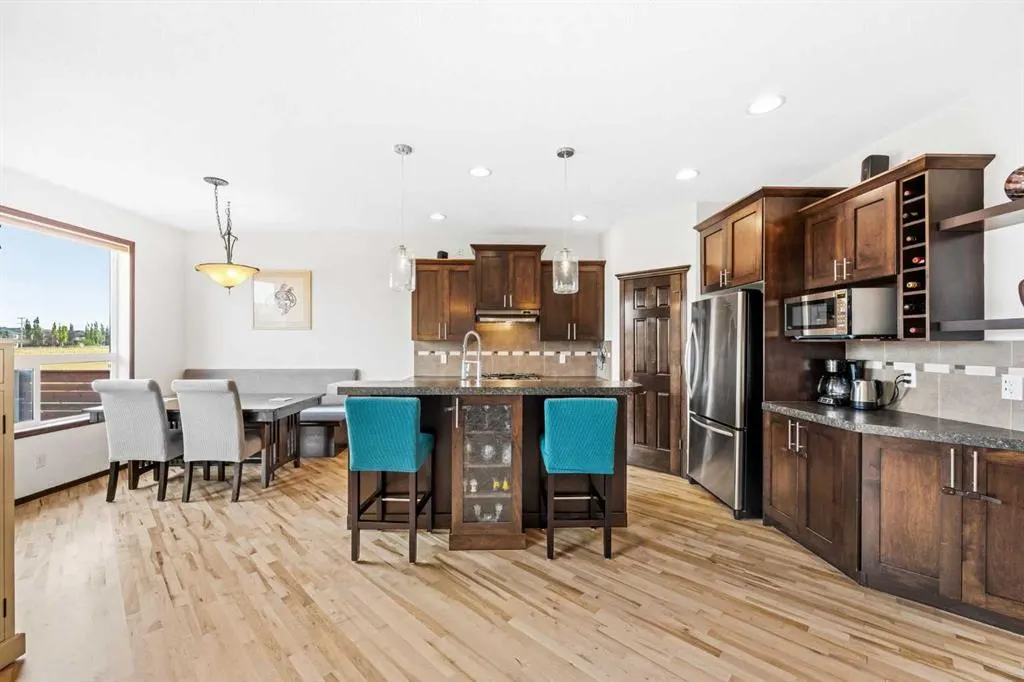16 Tuscany Ravine Court NW