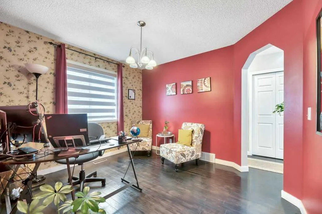331 Citadel Drive NW