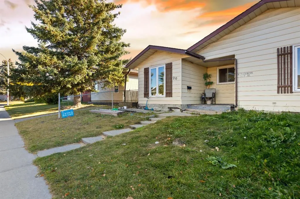 20 Castlegrove Way NE
