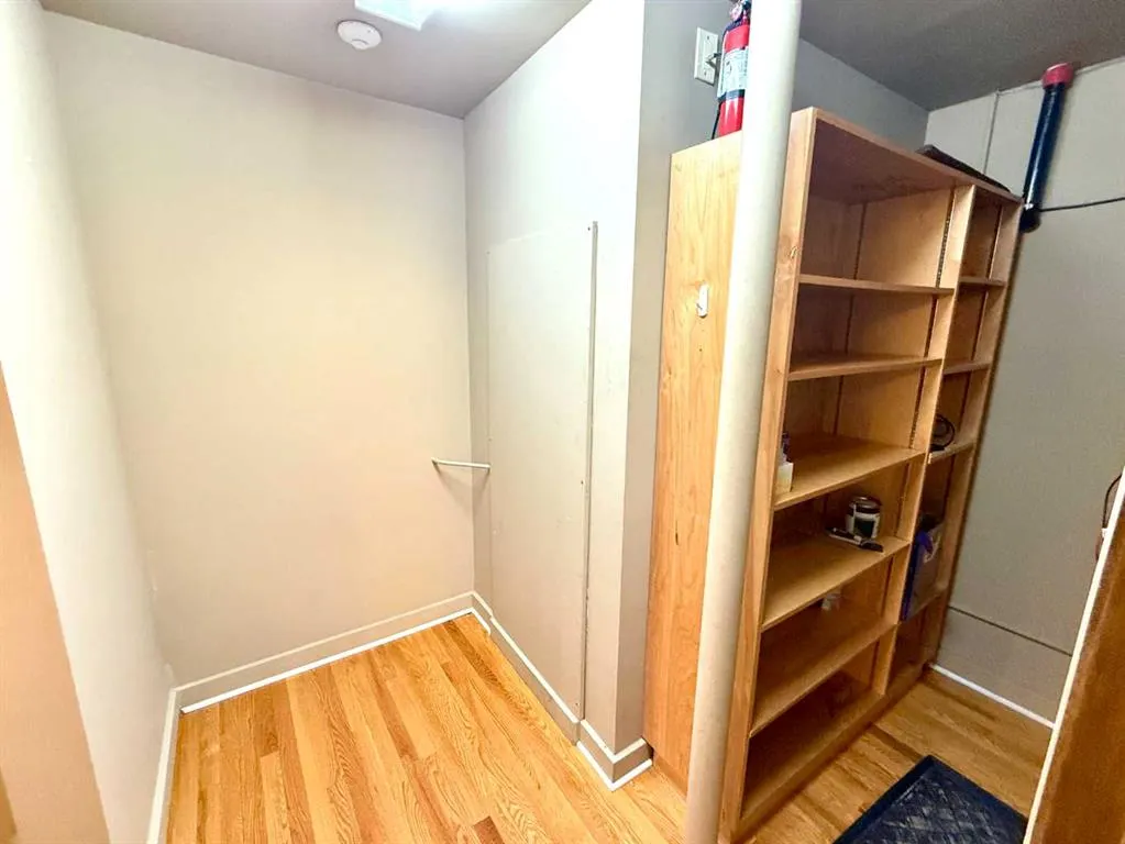4836 50 Street, #107 & 108