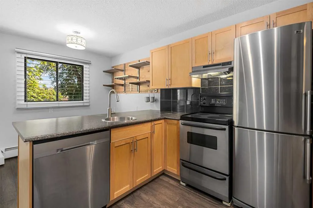 2407 17 Street SW, #6