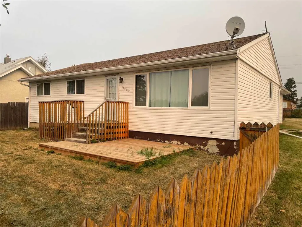 11200 106 Ave