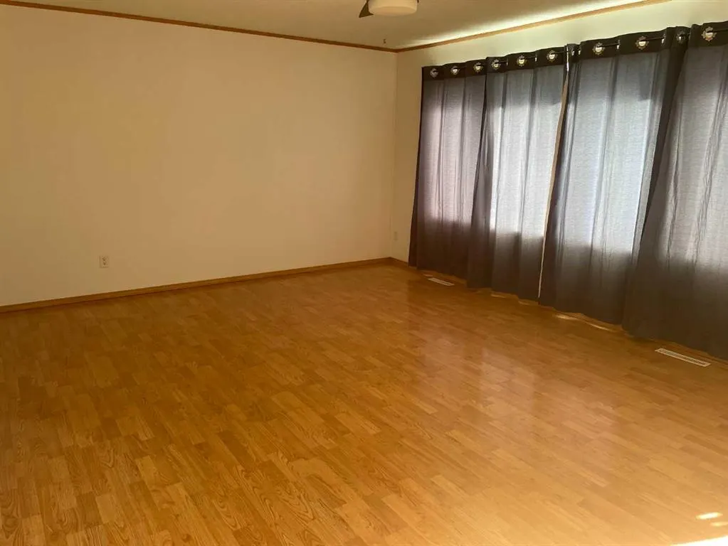 11200 106 Ave