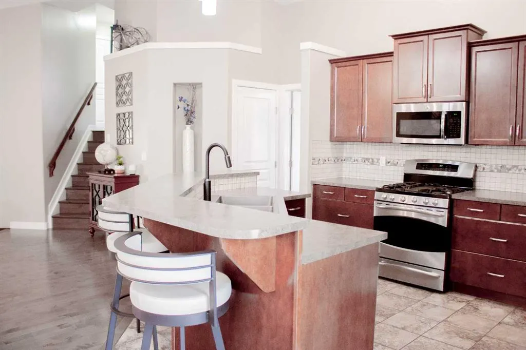 154 Avenue, #10314