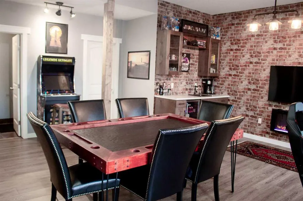 154 Avenue, #10314