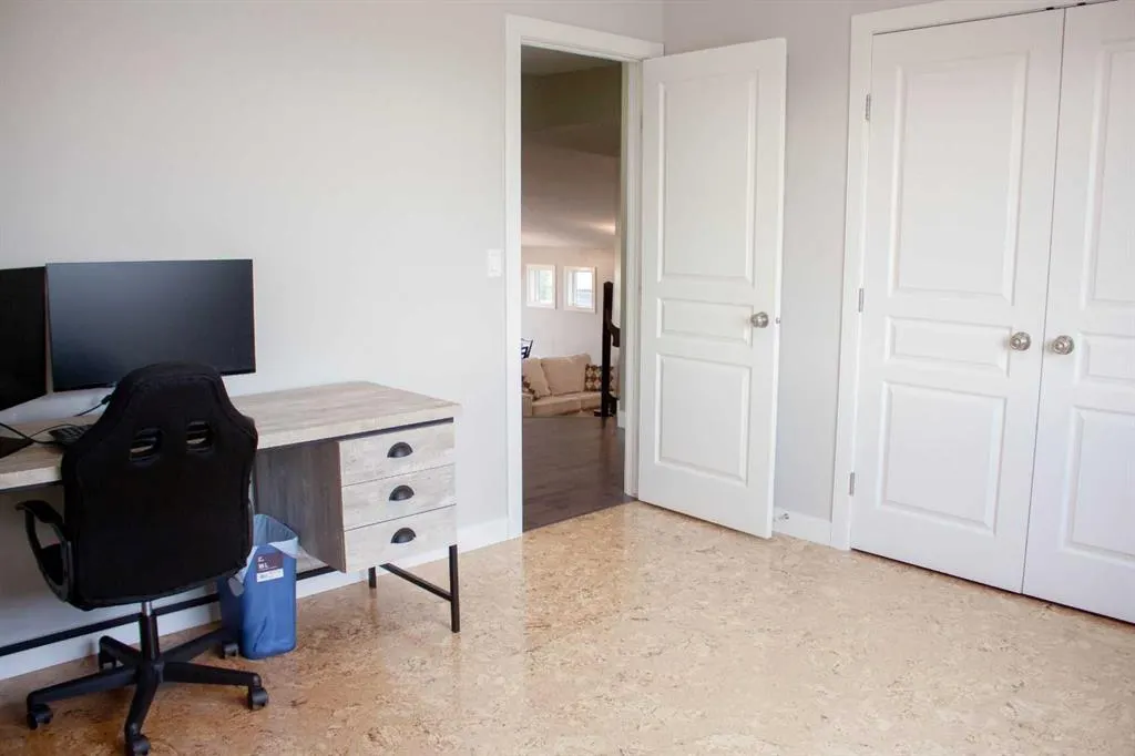 154 Avenue, #10314