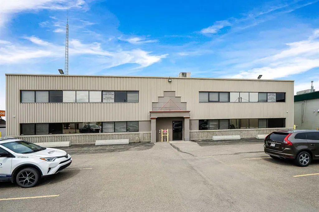 6209 44 Street, #Suite D