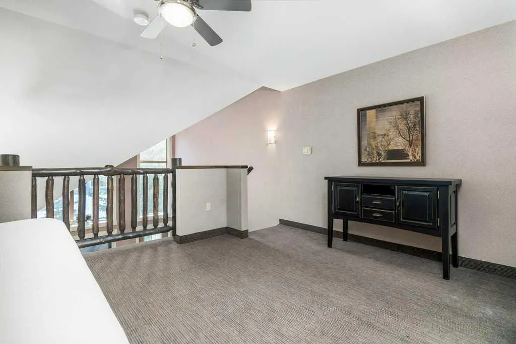 401 4 Street, #604 & 605