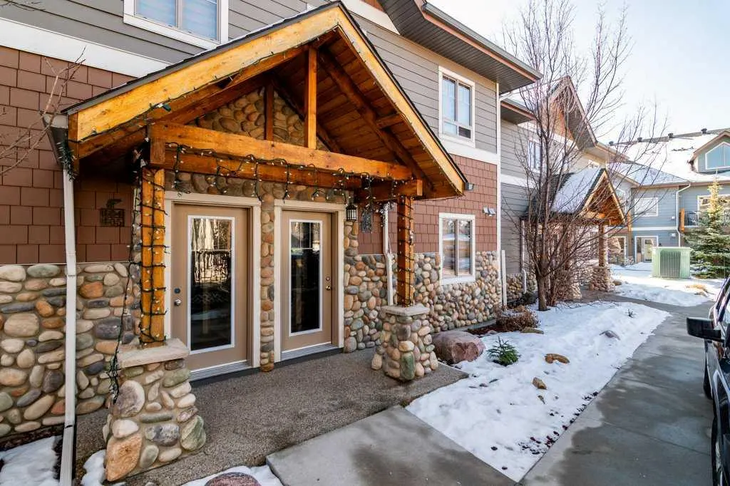 401 4 Street, #604 & 605