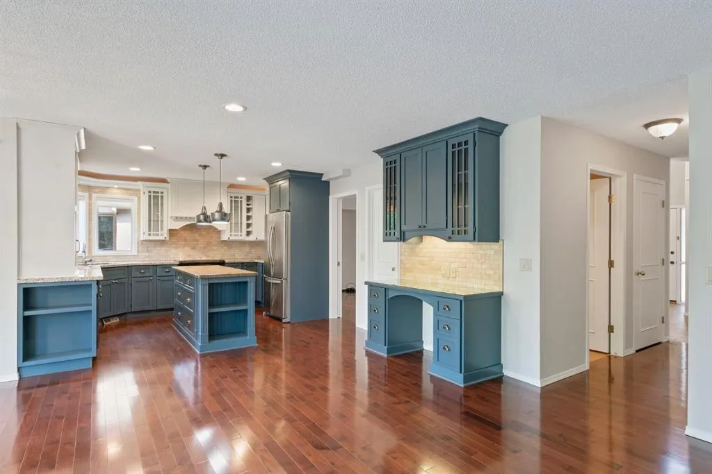 1028 Shawnee Drive SW
