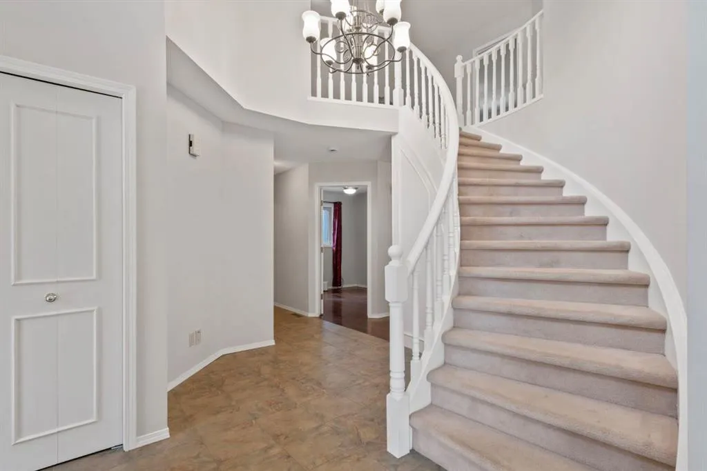 1028 Shawnee Drive SW