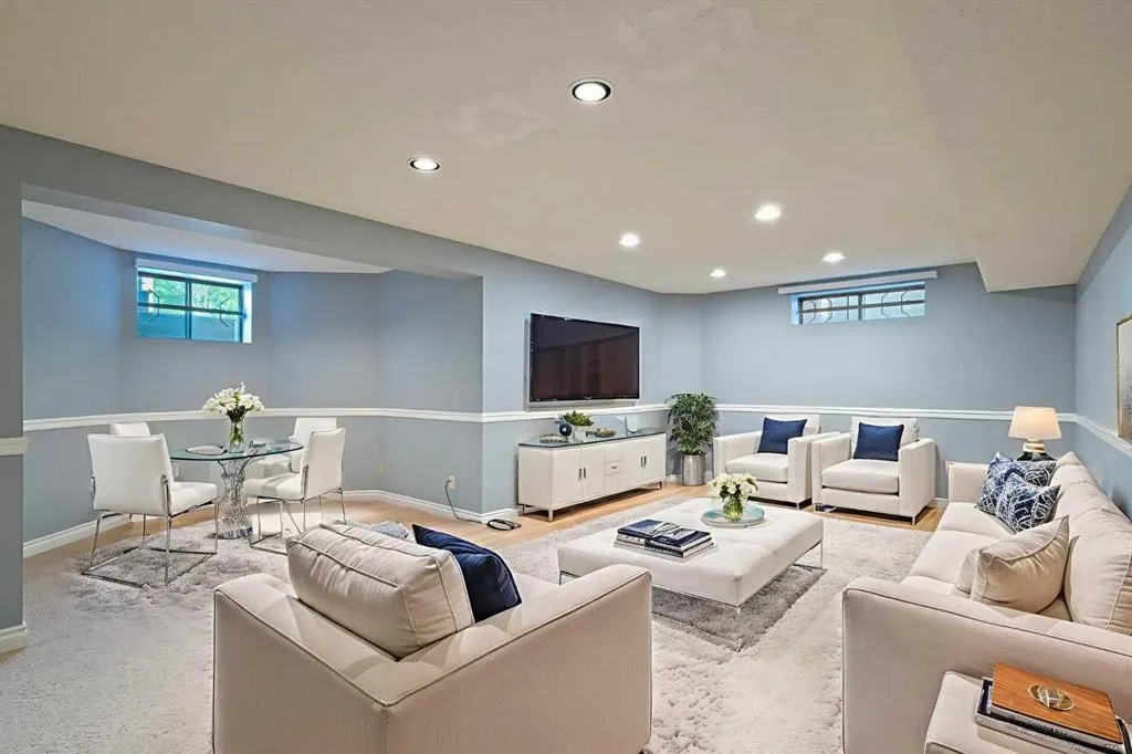 1028 Shawnee Drive SW
