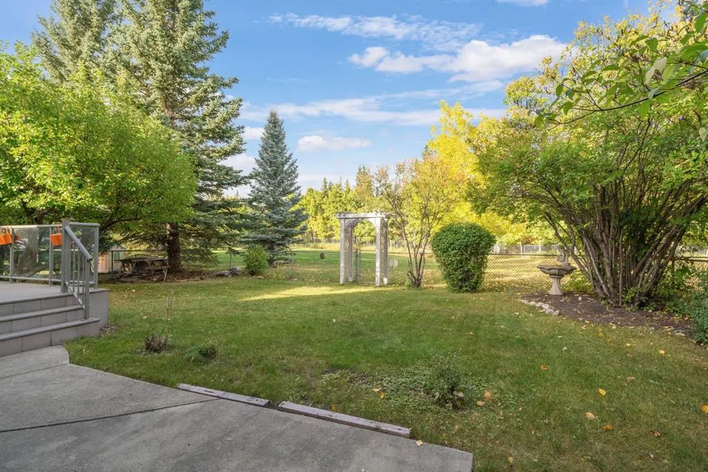 1028 Shawnee Drive SW