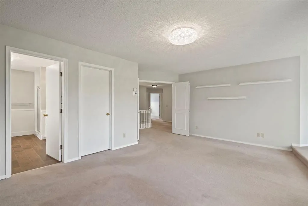 1028 Shawnee Drive SW