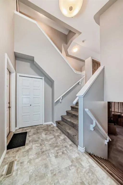 126 Viscount Drive