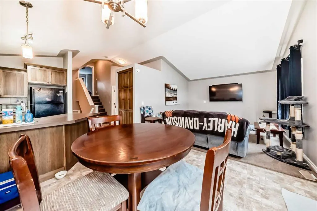 126 Viscount Drive