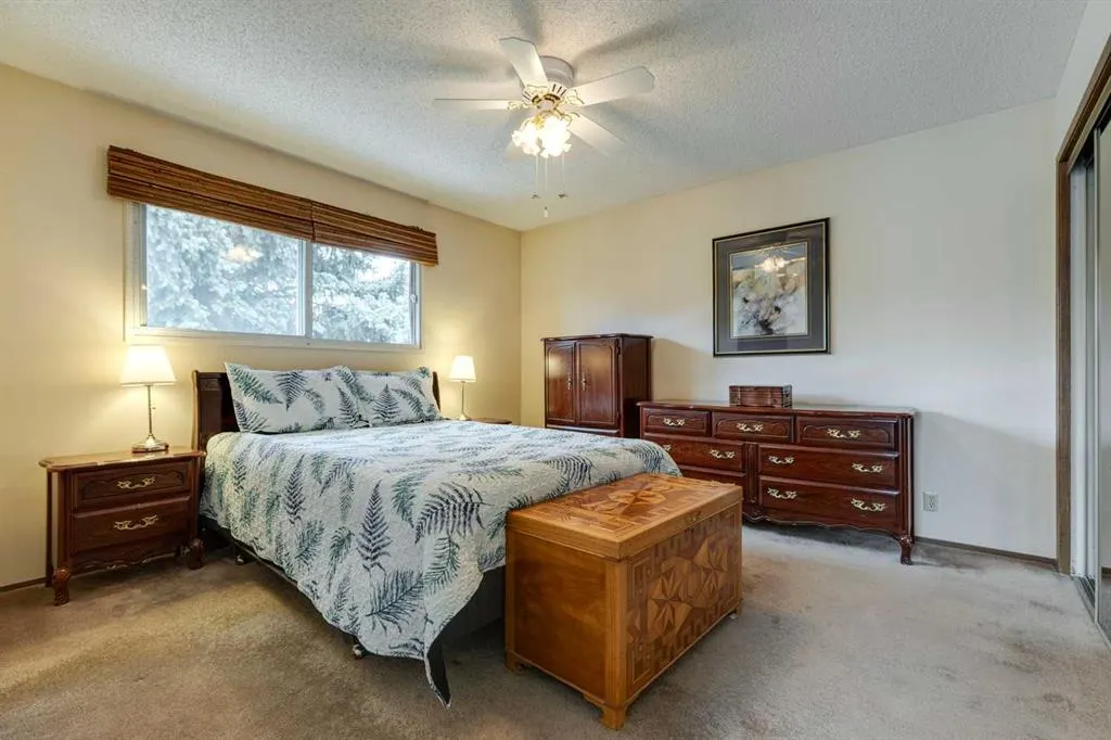 152 Sandstone Road NW
