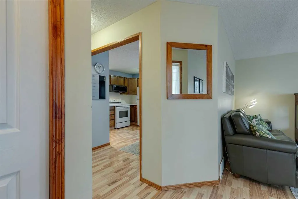 152 Sandstone Road NW