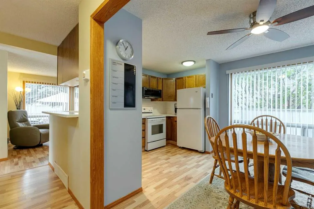 152 Sandstone Road NW