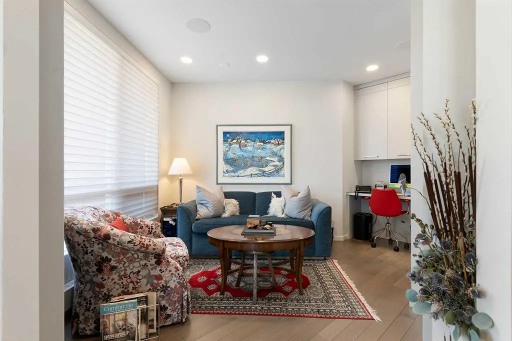 228 26 Avenue SW, #1004