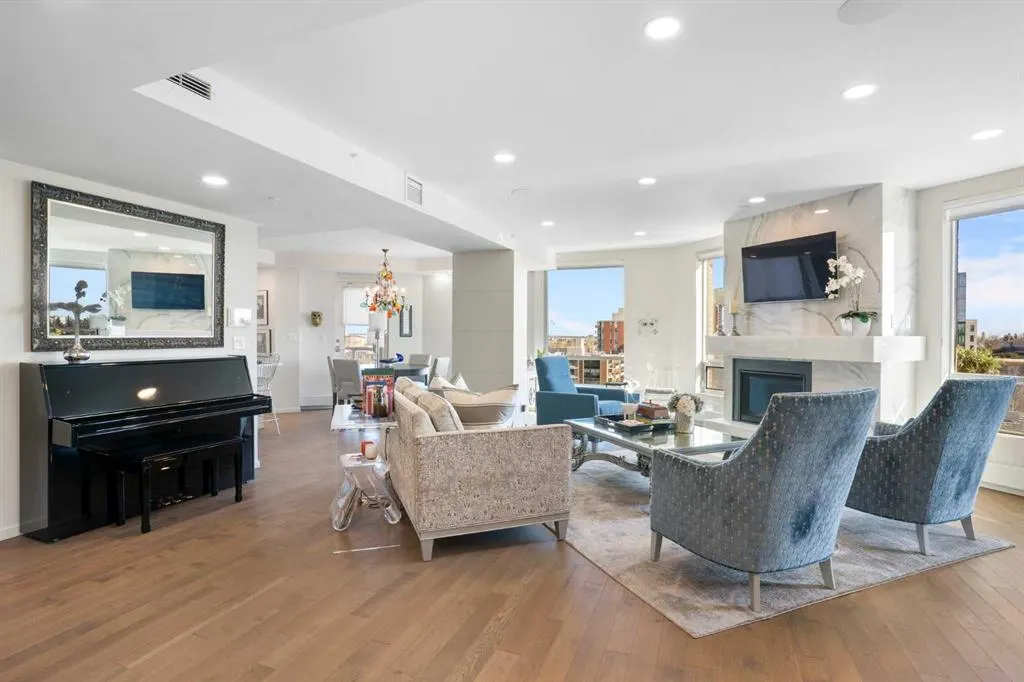 228 26 Avenue SW, #1004