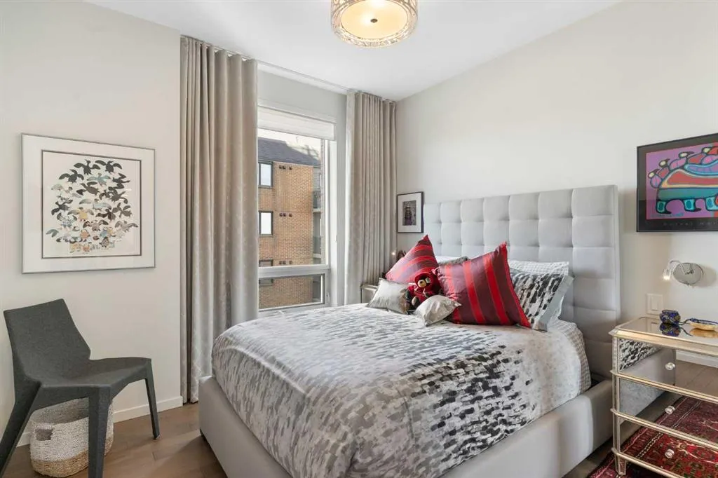 228 26 Avenue SW, #1004